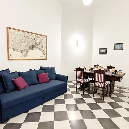 Quid Juris 28 - Santa Lucia Apartment Naples Exterior photo